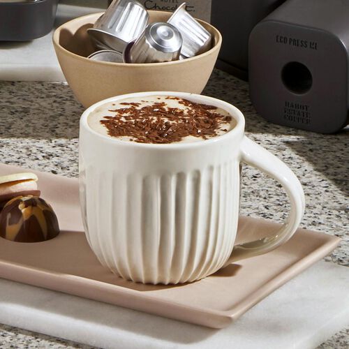 Chat Coffee Cup Hotel Chocolat