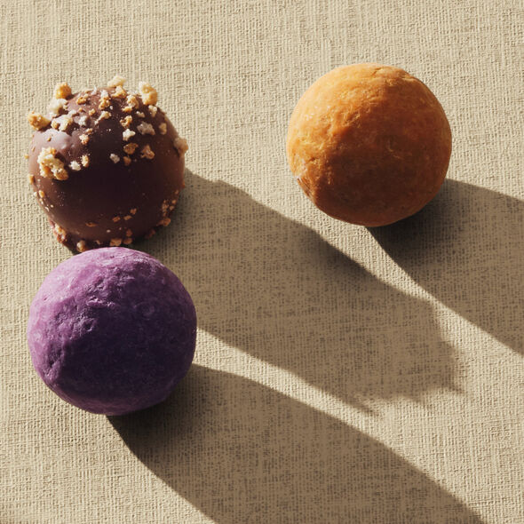 A Twist of Tipsy Chocolate Box 27-Piece, , hi-res