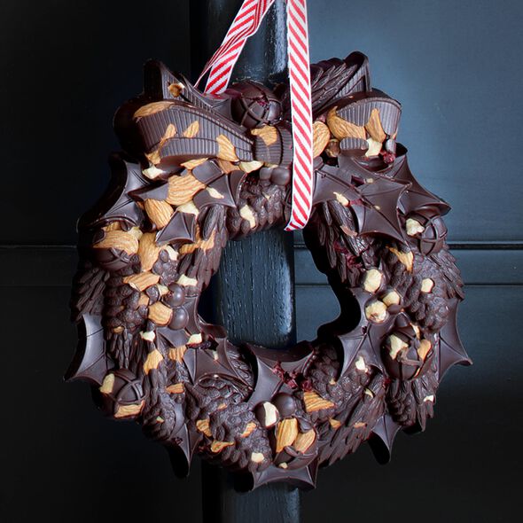 Large Festive Wreath | Dark Chocolate, , hi-res