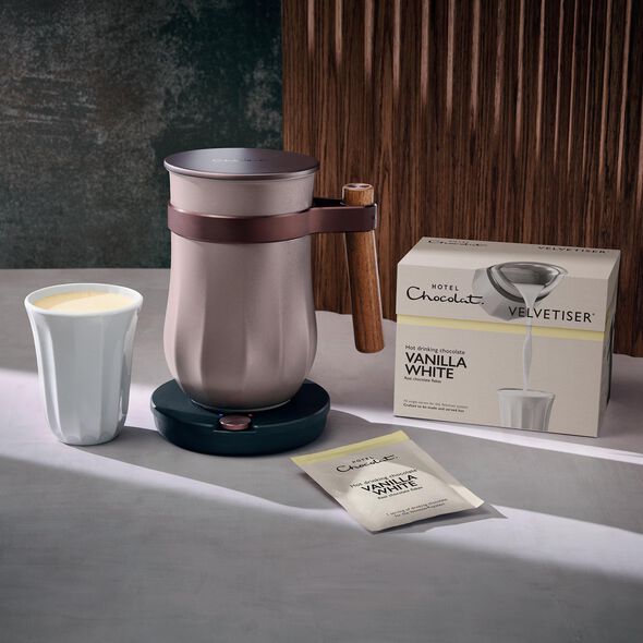 Vanilla-White Hot Chocolate Sachets , , hi-res