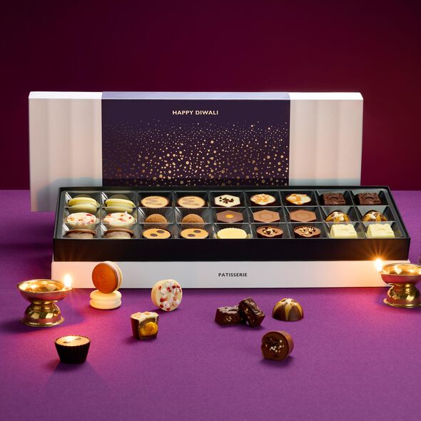 Patisserie Sleekster with Diwali Sleeve, , hi-res