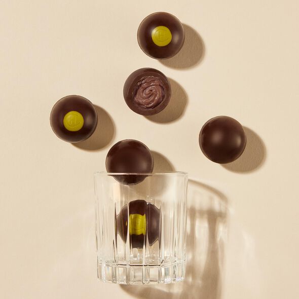 Mezcal Chocolate Selector, , hi-res