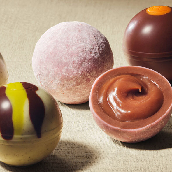 A Twist of Tipsy Chocolate Box 6-Piece, , hi-res