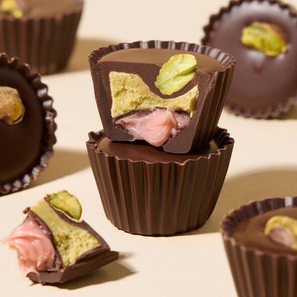 Pistachio Chocolate Trio, , hi-res