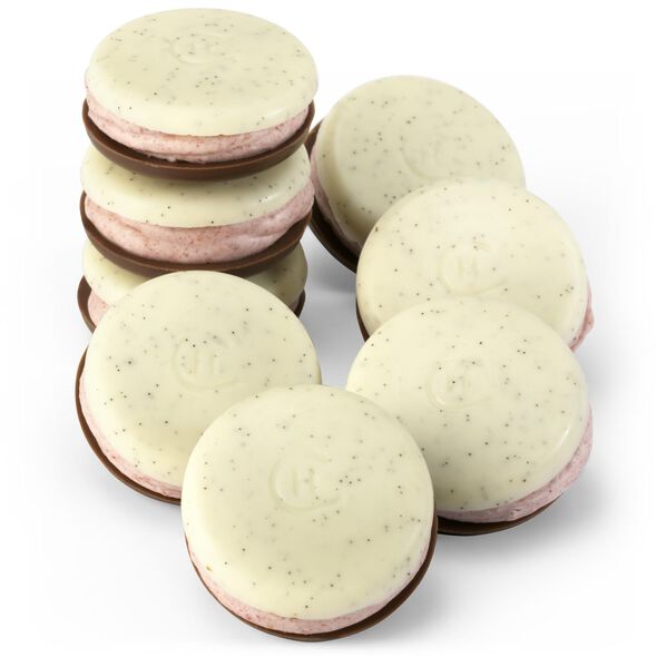 Neapolitan Macarons, , hi-res