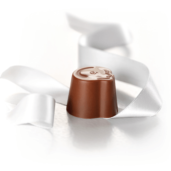 Dark Chocolate Salted Caramelised Almonds Gift Tin, , hi-res